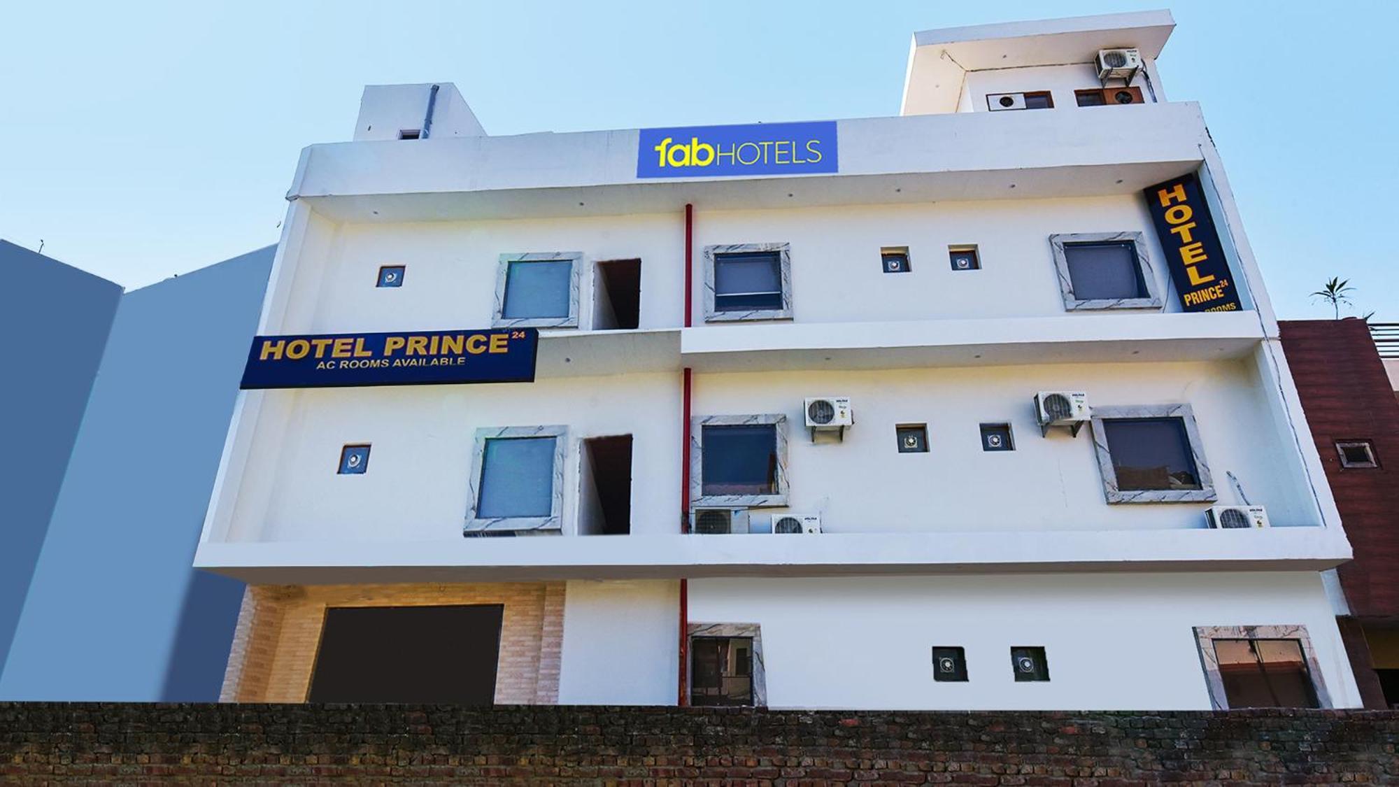 Fabhotel Prince 24 Mohali Dış mekan fotoğraf